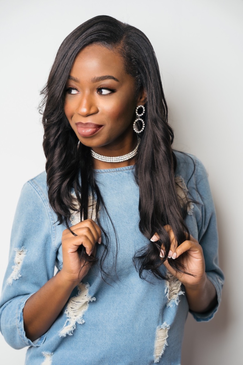 Long, softly waved hair with a glossy finish